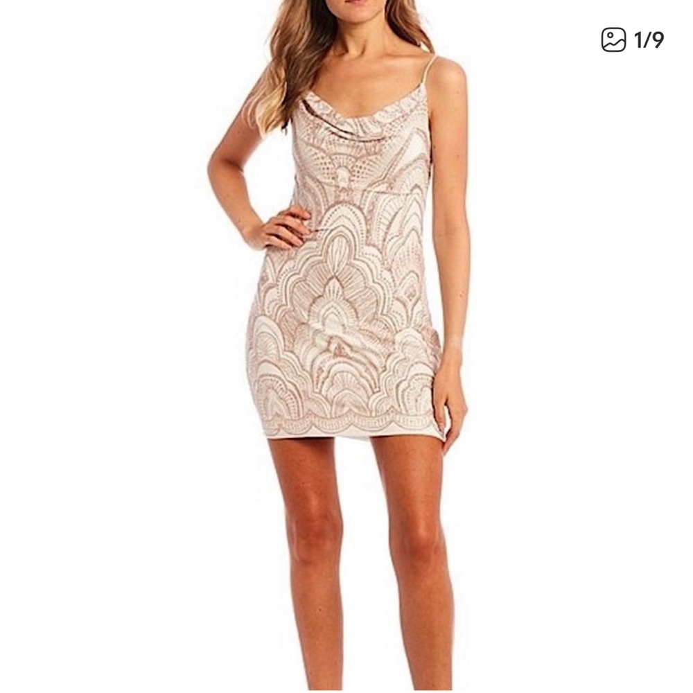 Jump Women's Mini Dress in Cream and Tan